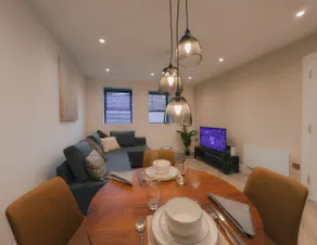 Luxurious Aparrtment in St Albans - Image 3