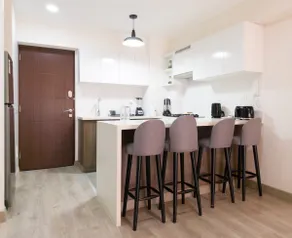 Geko | Memorable 1BR w/balcony & AC in San Isidro - Image 5