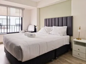 Geko | Memorable 1BR w/balcony & AC in San Isidro - Image 2