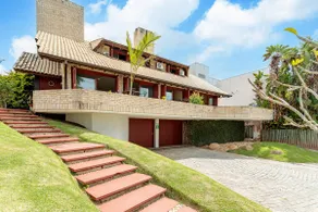Jurerê Oceanfront, Heated & Covered Pool, 20 Guests - Image 3