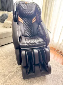 Family-Friendly 5BR Home w/ Games & Massage Chair - Image 3