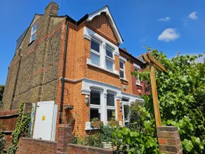 Gorgeous Home In Ealing London - Image 2