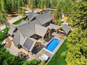 Private Pool * Fantastic Outdoor Living In Suncadi - Image 3