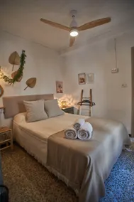 Honey Rosemary Suite Room - Image 2
