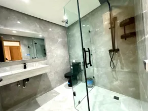Chic Duplex Central Luxury 3 Suites et Wi-Fi - Image 3
