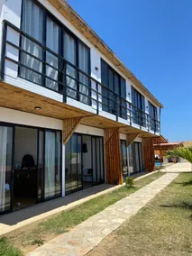 An apartment with an ocean view - Image 2