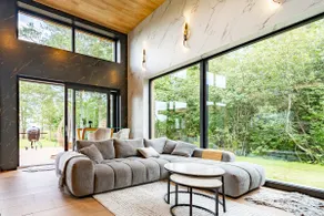 Green Field Villa - Image 1