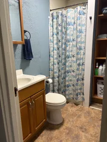Donna's River Front Cabin - Image 4