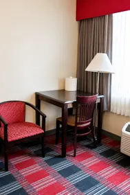 Albany Central Room W/Breakfast Nextto Downtown - Image 2