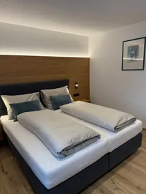 AurAlpin Apartments - Image 2