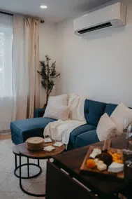 The Hideout•Cozy Garden Suite•Coffee Bar•King Bed - Image 2