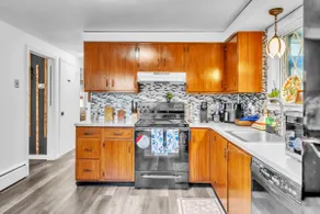 4BR Family retreat - 5 min from Little League - Image 5