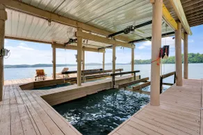Watts Bar Dream Retreat|Deep Water|Docks|Fast WiFi - Image 4