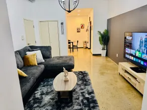 Bright, Modern Loft Steps from PPL Center & Dining - Image 2