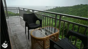 Aasraya - Sea facing luxurious villa with Pool - Image 3