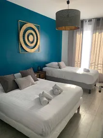 Mermoz – Elegant apartment – Balcony, air conditioning, and garage - Image 4