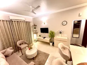 Belle Vue Homes - Central Park Flower Valley - Image 2