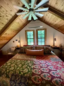 Romantic Current River Retreat - Image 2