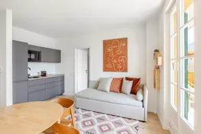 Studio, private beach, lake access, parking - Image 2