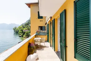 Studio, private beach, lake access, parking - Image 4