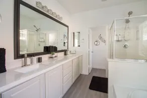 Spacious Arizona Retreat | 5 Min to Buc-ee’s! - Image 4