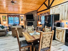 Woodland Cabin - Image 2