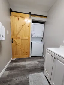 Hammond Hideaway - Image 5