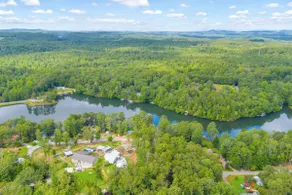Mountain Rest Lake Becky Retreat - Image 3