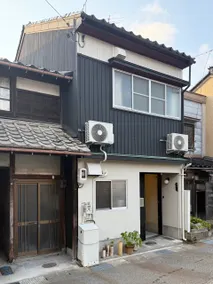 If you want to see the sunset in Uchikawa, this is the place to be. Limited to 2-9 people per group. Shinminato Inn - Image 5