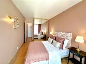 Paris Chic – Elegance and comfort 10 min from Paris - Image 3