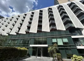 Stunning Cosy in Canary Wharf Pool Gym&Steam Room - Image 5