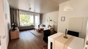 Apartment with garden by the forest - Image 2