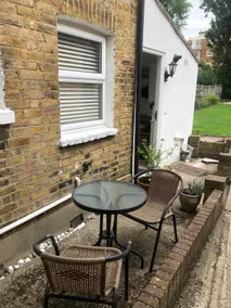 Cosy, Central 1 Bedroom Flat + Sofa Bed & Parking - Image 4