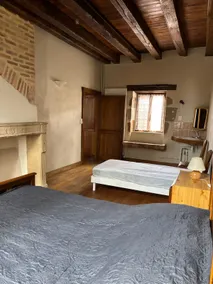 Large farmhouse - Image 5