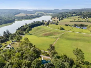 Sleeps14, 5BR, 10Bed, HotTub, Lake Access, FirePit - Image 2