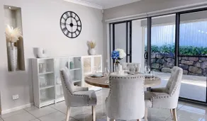 Palm Breeze Luxury House｜Pool . Golf . Parks.malls - Image 2