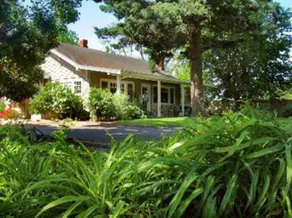 Studio V on Armstrong - Countryside View - Image 3