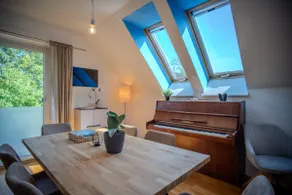 Attic apartment & terrace - Image 5