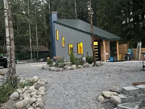 Grounded Serene Cabin Retreat - Image 5