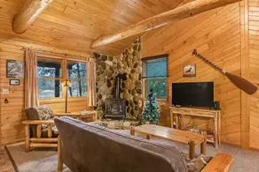 Cabin 1 - Image 4