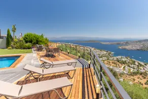 Luxury Yalıkavak Villa w/ Floating Deck & Pool - Image 4