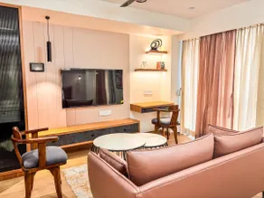 AeroNest: Spacious Studio Apt|Sauna|Premium|View - Image 3