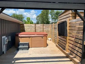 3Bed/2 bath home w/ pool+hot tub - Image 3