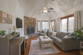 Cozy Cabin on Crooked Lane close to Lake Wisconsin - Image 3
