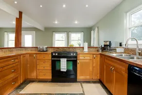 Sunset Orchard- Sunny Side of Waimea, Close to Beaches! - Image 5