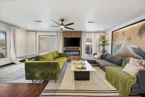 Private home 15 min to DT Dallas - Image 2