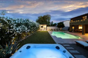 Gilbert Resort w/ Pool, Theater & MiniGolf•Sleep16 - Image 2