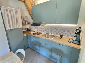 Cozy chalet with Jacuzzi - Image 3