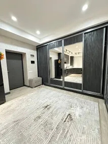 Cozy Studio Apartment - Image 2