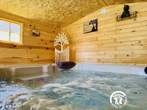 House with A/C, Jacuzzi, and Wi-Fi 10 minutes from Carcassonne! - Image 5